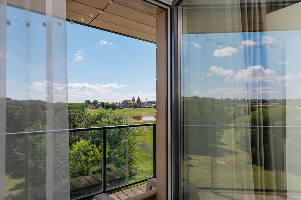 Bright Kaunas Apartment With Castle View Extérieur photo